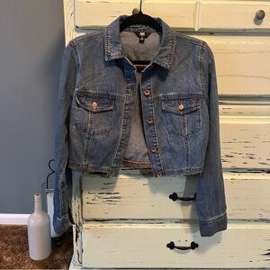 Frye Raw Hem Cropped Blue Denim Jacket. Womens size medium.
